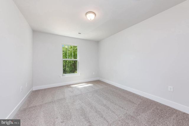 114 CRYSTAL CT, Locust Grove, VA 22508