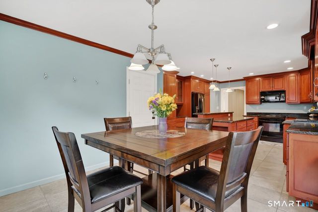 104 Old Farms Road, Glastonbury, CT 06073