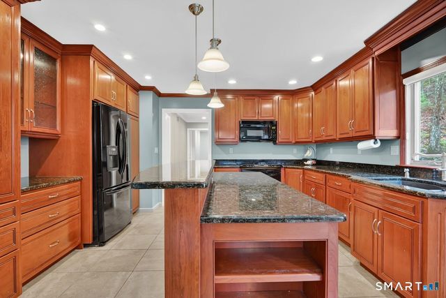 104 Old Farms Road, Glastonbury, CT 06073
