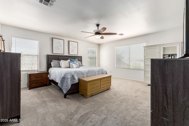 673 W HEREFORD Drive, San Tan Valley, AZ 85143