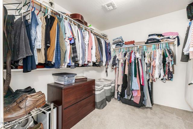 673 W HEREFORD Drive, San Tan Valley, AZ 85143