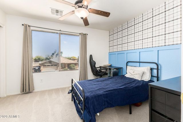 673 W HEREFORD Drive, San Tan Valley, AZ 85143