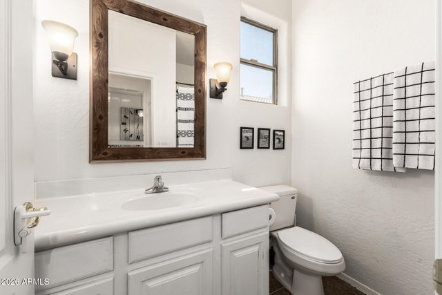 673 W HEREFORD Drive, San Tan Valley, AZ 85143