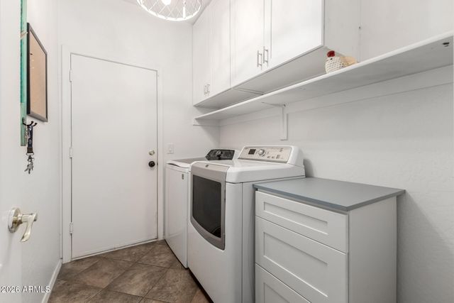 673 W HEREFORD Drive, San Tan Valley, AZ 85143