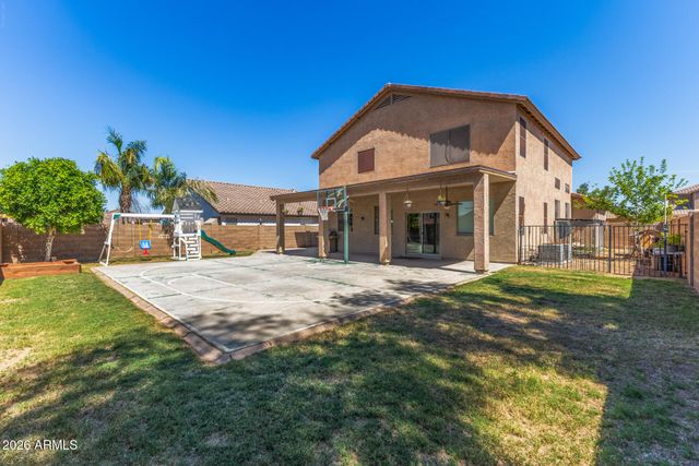 673 W HEREFORD Drive, San Tan Valley, AZ 85143