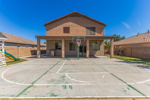 673 W HEREFORD Drive, San Tan Valley, AZ 85143