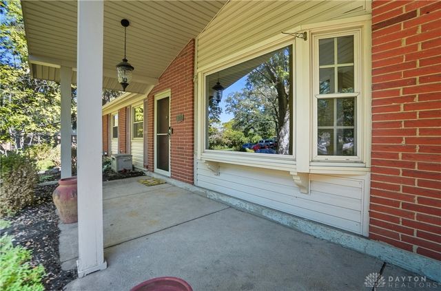 2658 Tompkins Drive, Beavercreek, OH 45430