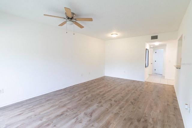 9510 NEWDALE WAY 102, Riverview, FL 33578