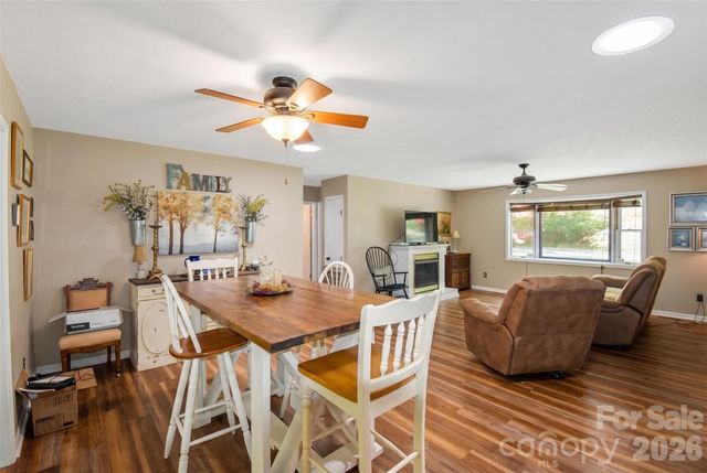 14 N Willow Wood Trail, Hendersonville, NC 28739