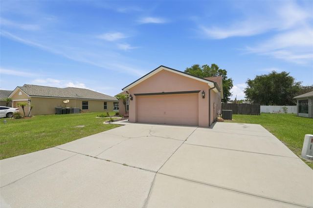 2835 WOODLAND MEADOW ROAD, Mulberry, FL 33860