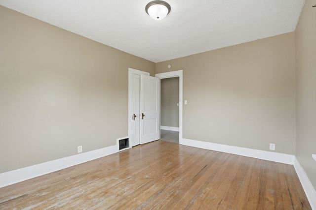 2111 MISSISSIPPI Avenue, Davenport, IA 52803