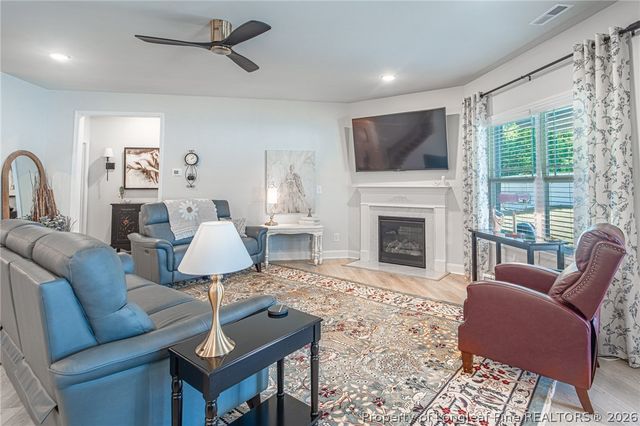 40 Capeside Court, Lillington, NC 27546