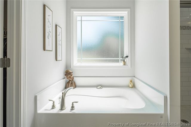 40 Capeside Court, Lillington, NC 27546