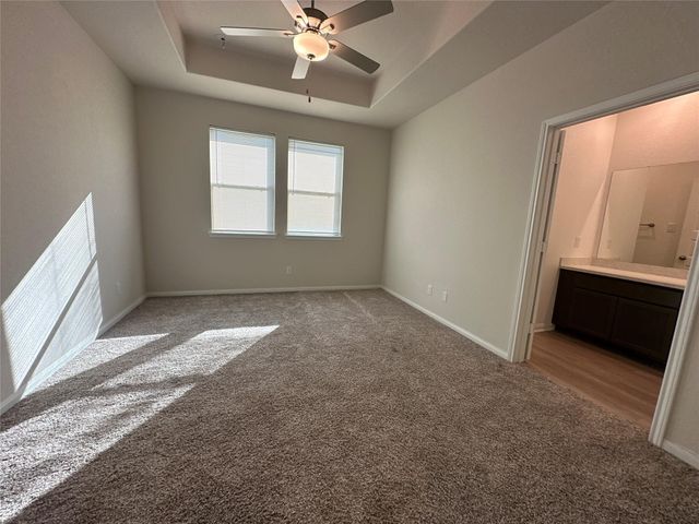 122 Tejas Village Parkway, Beasley, TX 77417