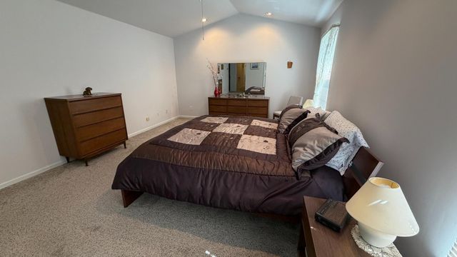 4 ACACIA AVE, Robbinsville, NJ 08691