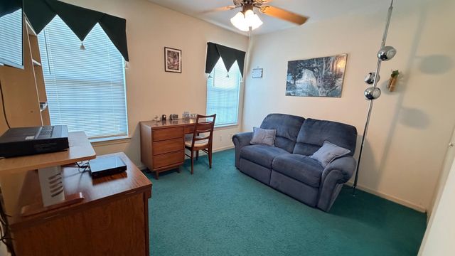 4 ACACIA AVE, Robbinsville, NJ 08691