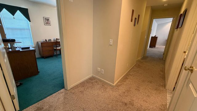 4 ACACIA AVE, Robbinsville, NJ 08691