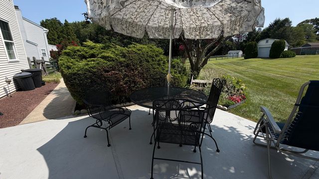 4 ACACIA AVE, Robbinsville, NJ 08691