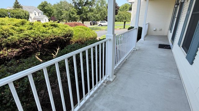 4 ACACIA AVE, Robbinsville, NJ 08691