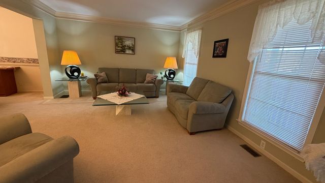 4 ACACIA AVE, Robbinsville, NJ 08691