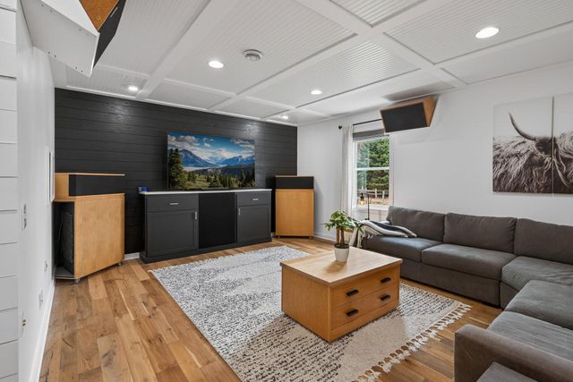 6911 Alvarado Lane N, Maple Grove, MN 55311