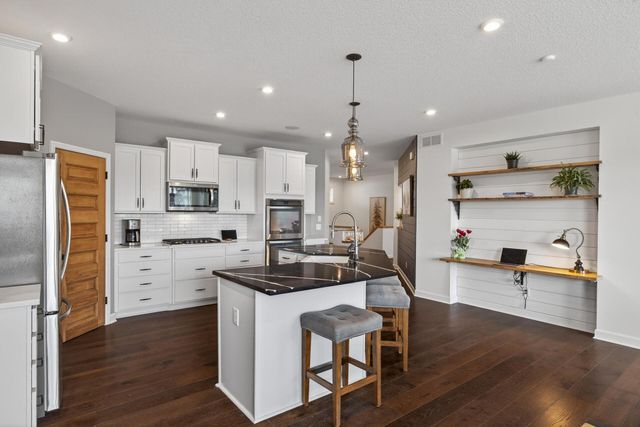 6911 Alvarado Lane N, Maple Grove, MN 55311