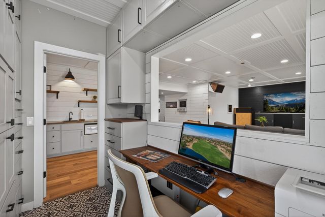 6911 Alvarado Lane N, Maple Grove, MN 55311