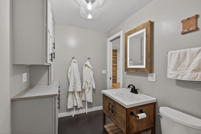 6911 Alvarado Lane N, Maple Grove, MN 55311