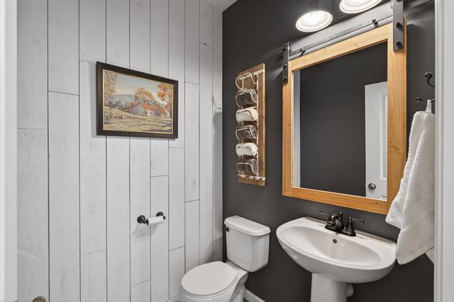 6911 Alvarado Lane N, Maple Grove, MN 55311