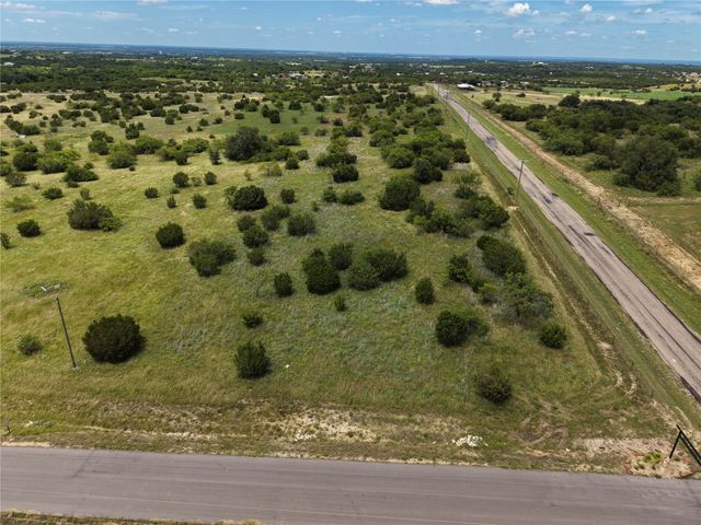 101 Gilmore Court, Lipan, TX 76462