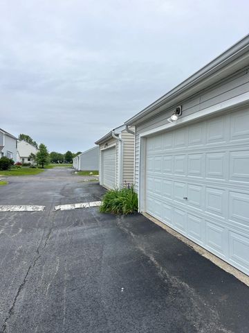 4067 Fitzpatrick Boulevard, Canal Winchester, OH 43110