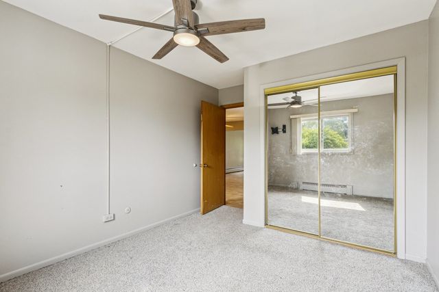 241 Northway Park Road 10, Machesney Park, IL 61115