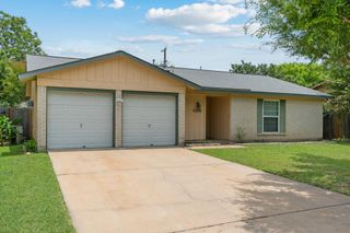 2006 Heathwood CIR, Round Rock, TX 78664