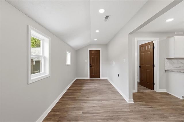 706 S Butler Drive, Harrisonville, MO 64701