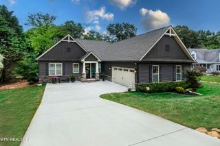 108 Saligugi Way, Loudon, TN 37774