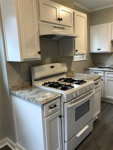 5450 Covode Pl 1, Squirrel Hill, PA 15217