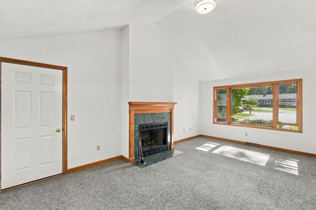 690 Converse Street, Longmeadow, MA 01106