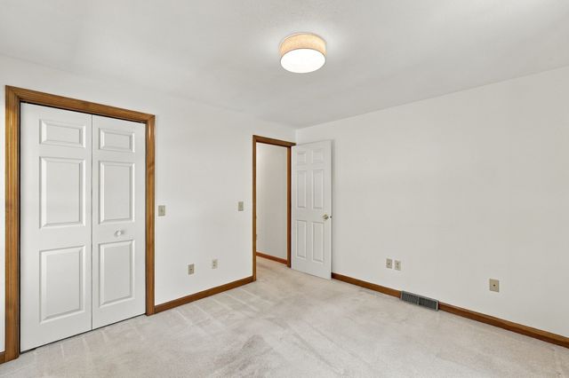690 Converse Street, Longmeadow, MA 01106