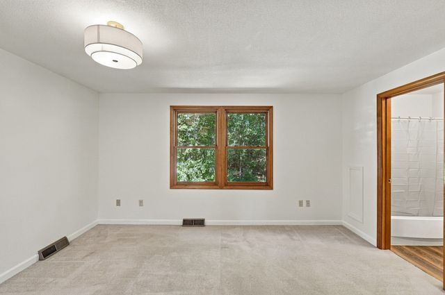690 Converse Street, Longmeadow, MA 01106