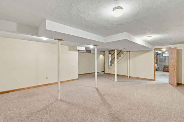 690 Converse Street, Longmeadow, MA 01106