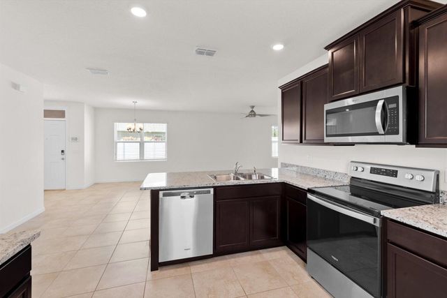 11160 SW Hadley Street, Port St Lucie, FL 34987