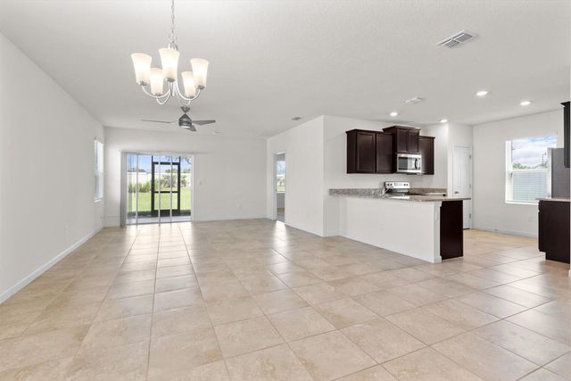 11160 SW Hadley Street, Port St Lucie, FL 34987