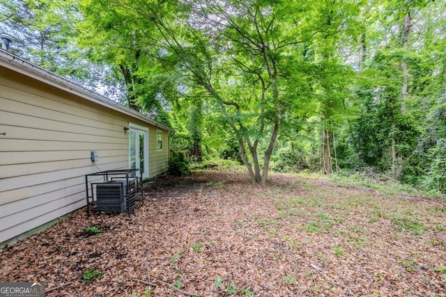 6185 Marbut Farms Chase, Lithonia, GA 30058