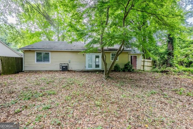 6185 Marbut Farms Chase, Lithonia, GA 30058