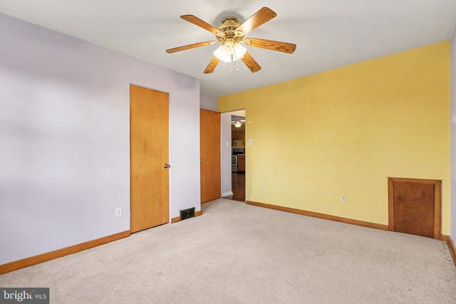 4926 COLORADO AVE, Harrisburg, PA 17109