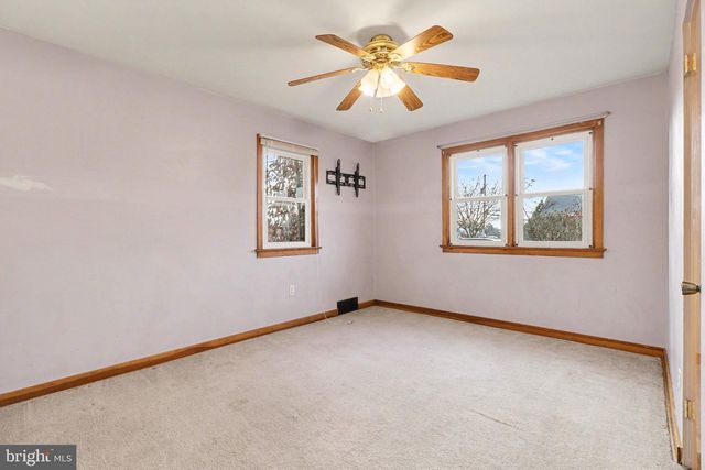 4926 COLORADO AVE, Harrisburg, PA 17109