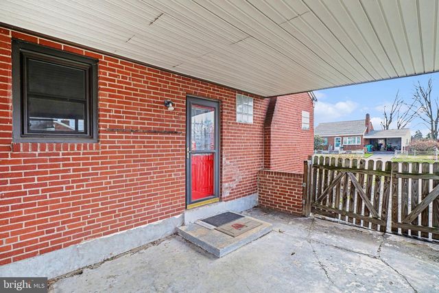 4926 COLORADO AVE, Harrisburg, PA 17109