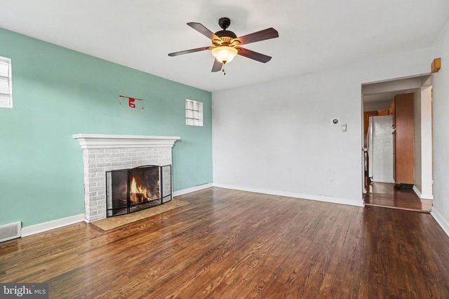 4926 COLORADO AVE, Harrisburg, PA 17109