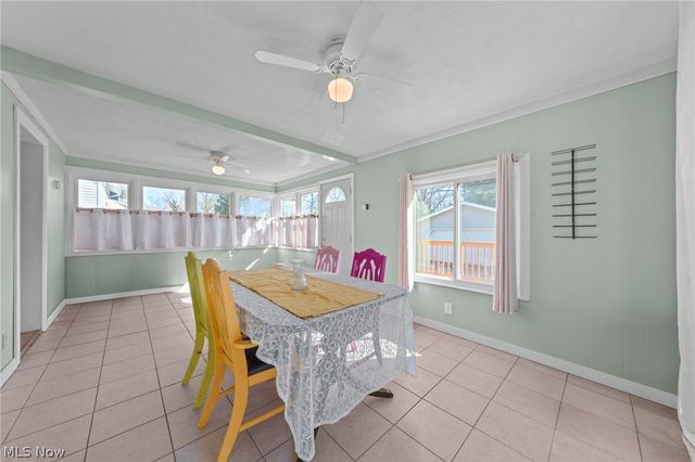 718 E Highland Avenue, Ravenna, OH 44266