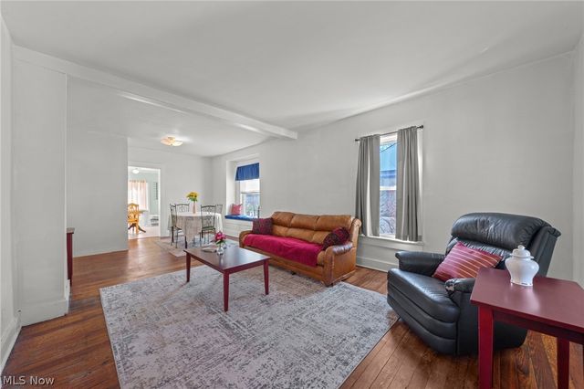 718 E Highland Avenue, Ravenna, OH 44266